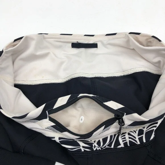 Lululemon Inspire Crop
Black / Pretty Palm Black Angel Wing - Picture 8 of 8